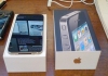 Apple iPhone 4s 32GB Black and White Unlocked